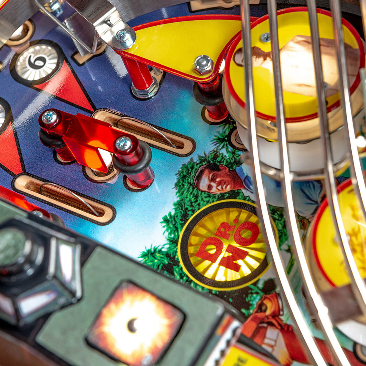 Stern James Bond 007 Premium Pinball Machine — Game Room Shop