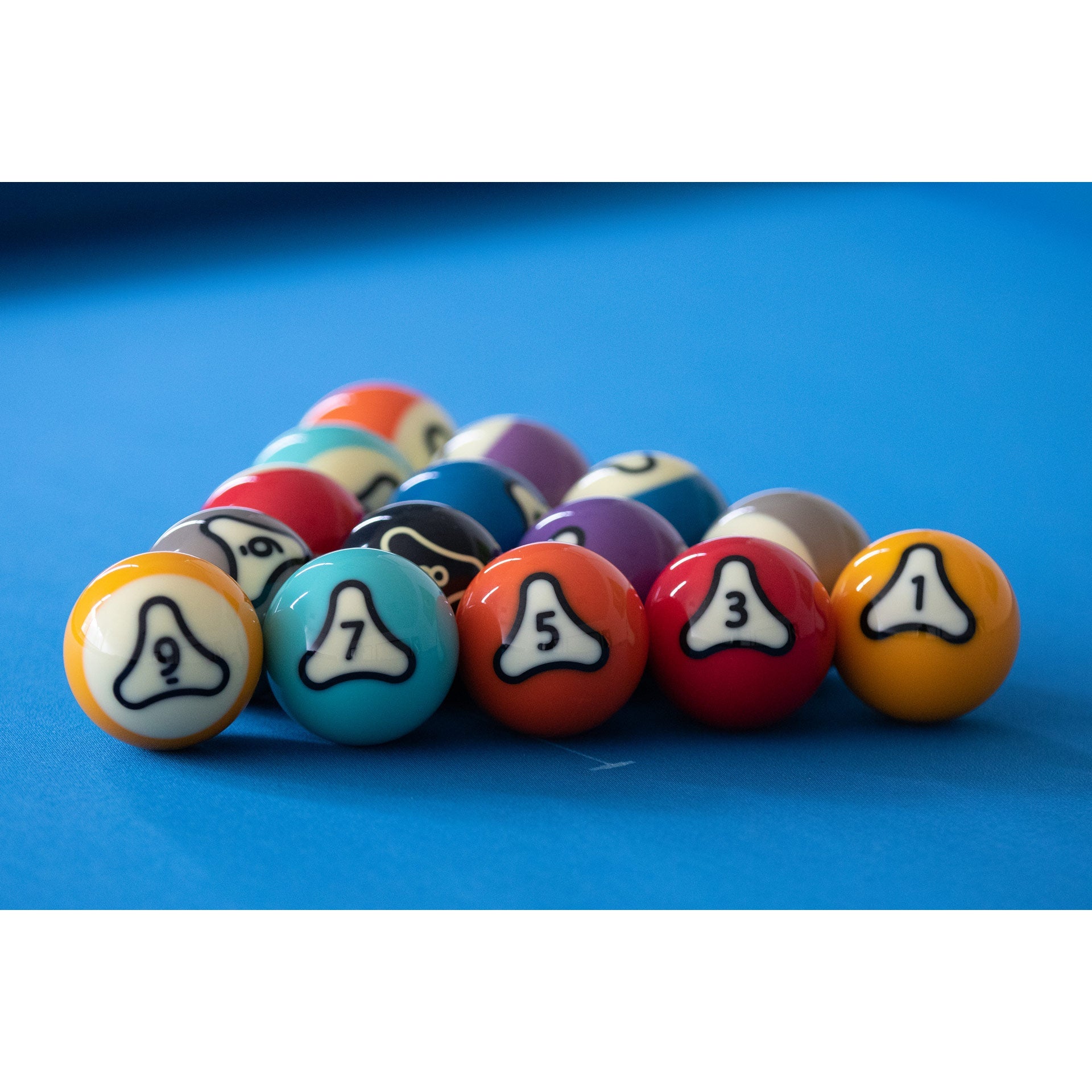 Championship Billiards Dynaspheres Pool US Platinum 572 — Game
